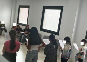 Los niños representando la obra después del Taller recibido de lectura